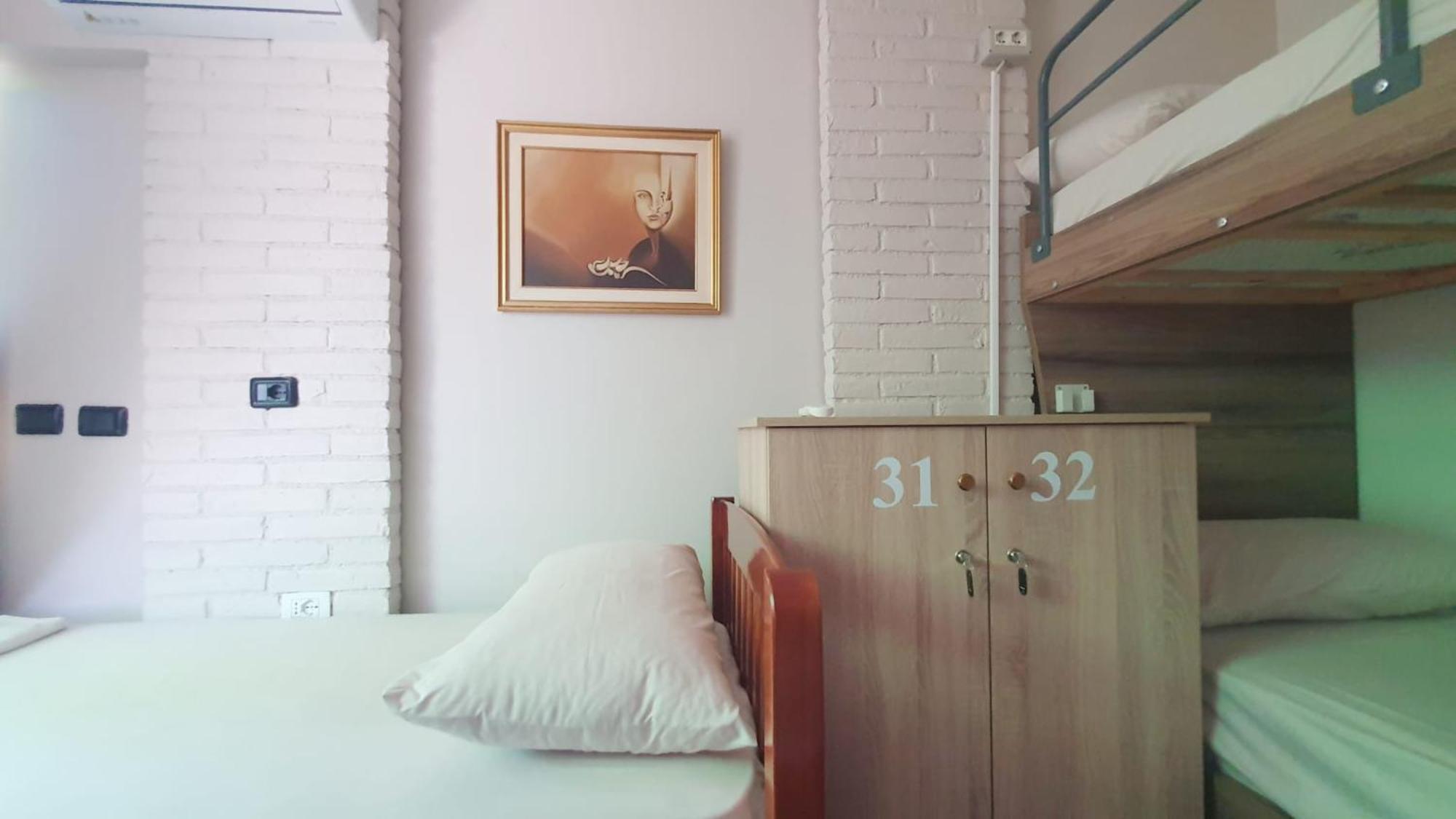 Scodrinon Hostel Shkodër Eksteriør billede