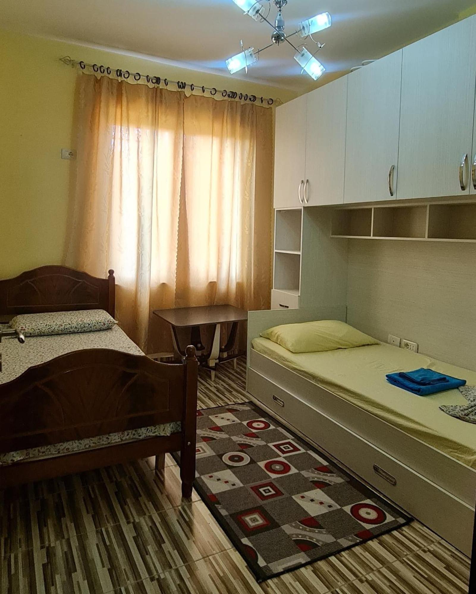 Scodrinon Hostel Shkodër Eksteriør billede