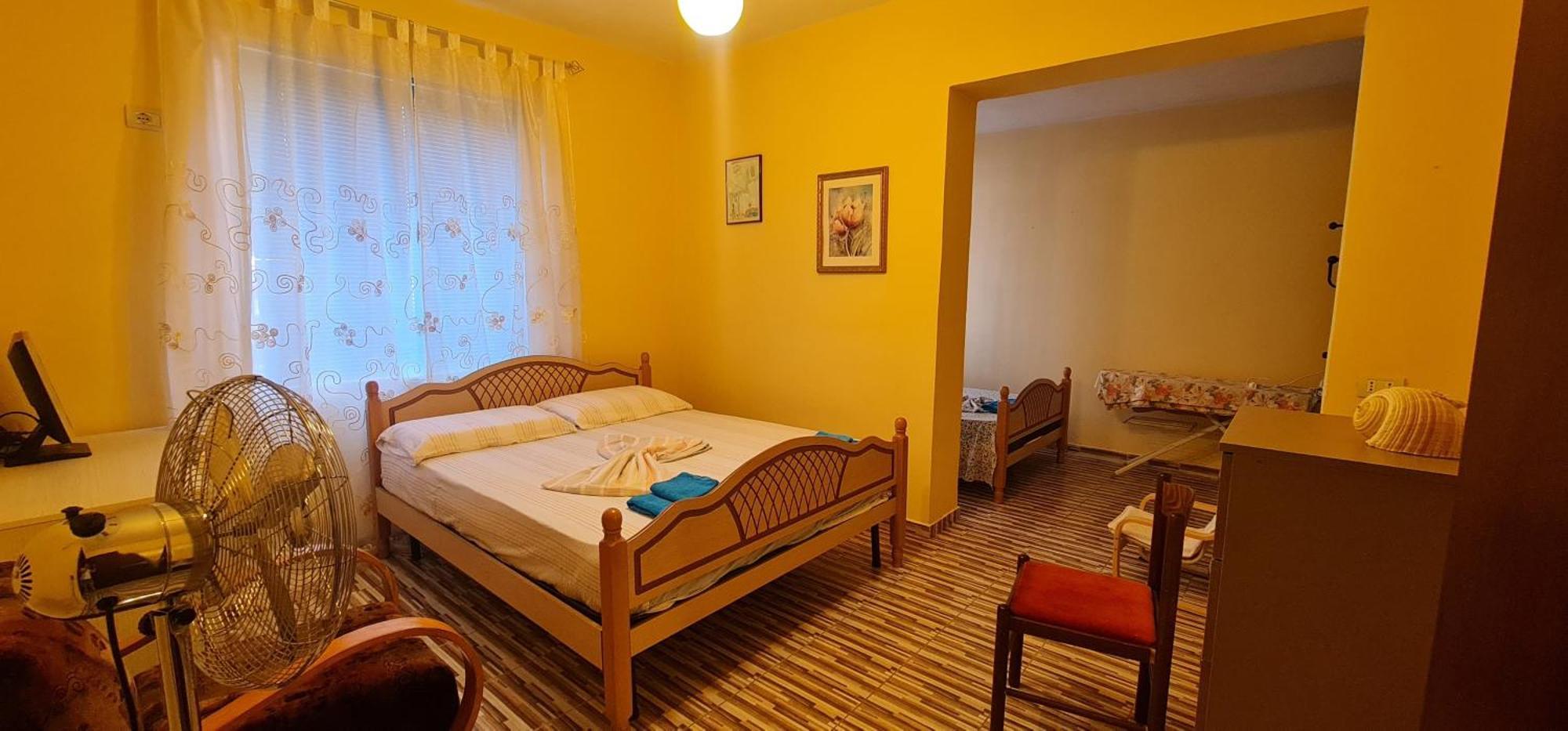 Scodrinon Hostel Shkodër Eksteriør billede