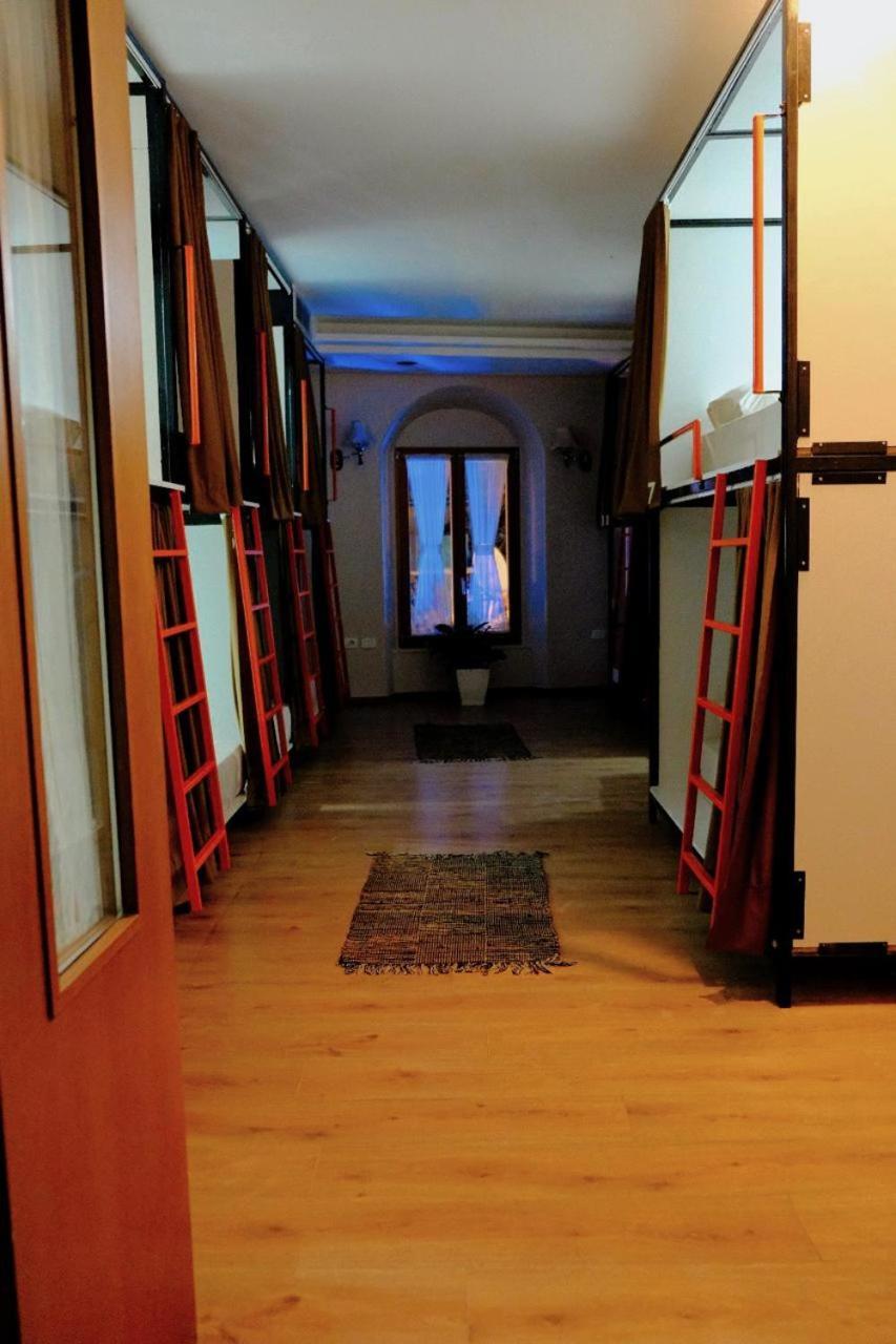 Scodrinon Hostel Shkodër Eksteriør billede